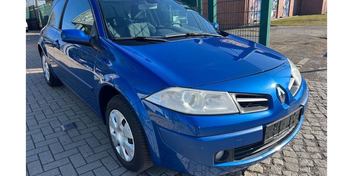 Renault Megane 126.000 km 2.490 &euro; Berlin Weißensee-Pankow 13086