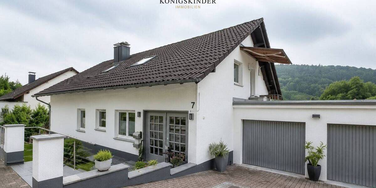 Mehrfamilienhaus, Wohnhaus Nordrach - 9 Zimmer, 230 m&sup2;, 450.000&euro; | Angebot:26797313