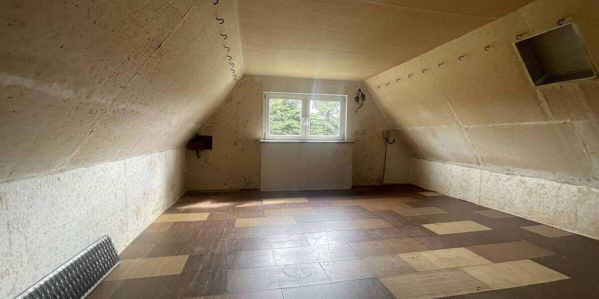 Einfamilienhaus Großröhrsdorf Hauswalde - 5 Zimmer, 133 m&sup2;, 120.000&euro; | Angebot:26787874