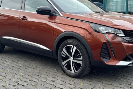 Peugeot 5008 18.601 km 26.950 &euro; Ebsdorfergrund 35085