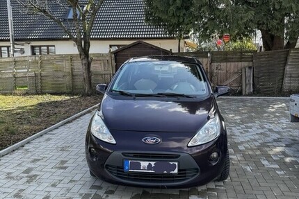 Ford Ka 90.008 km 2.500 &euro; Bremerhaven 27576