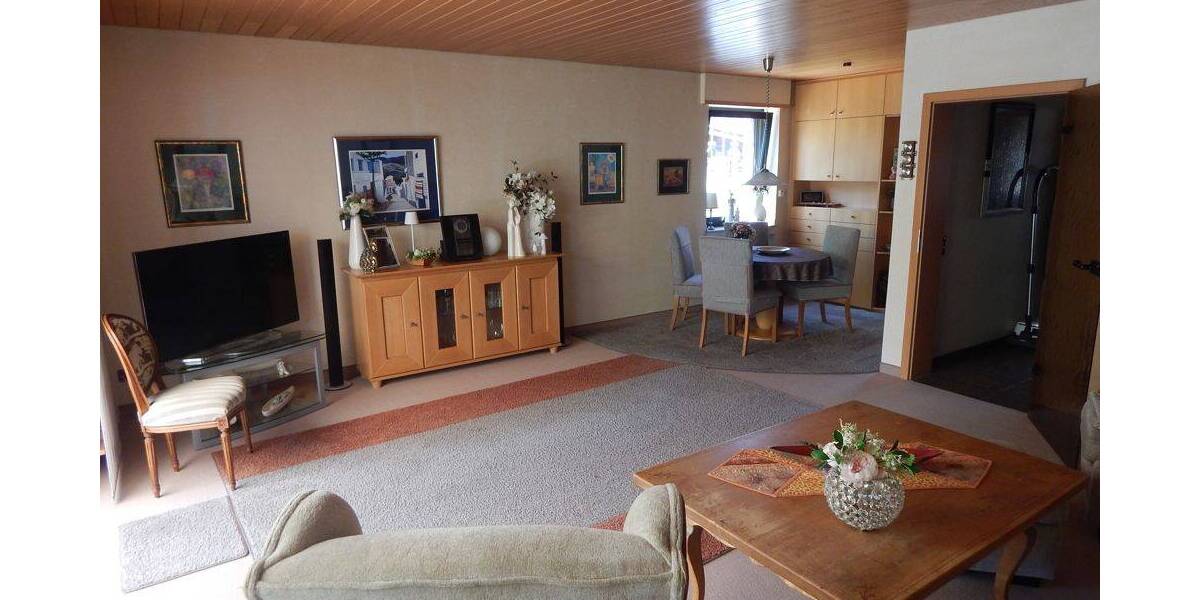 Reihenmittelhaus Düsseldorf Hellerhof - 6 Zimmer, 157 m&sup2;, 599.000&euro; | Angebot:26843922