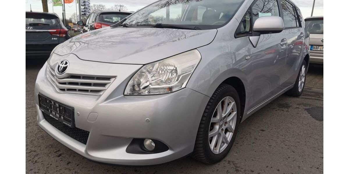 Toyota Verso 117.301 km 7.990 &euro; Everswinkel 48351