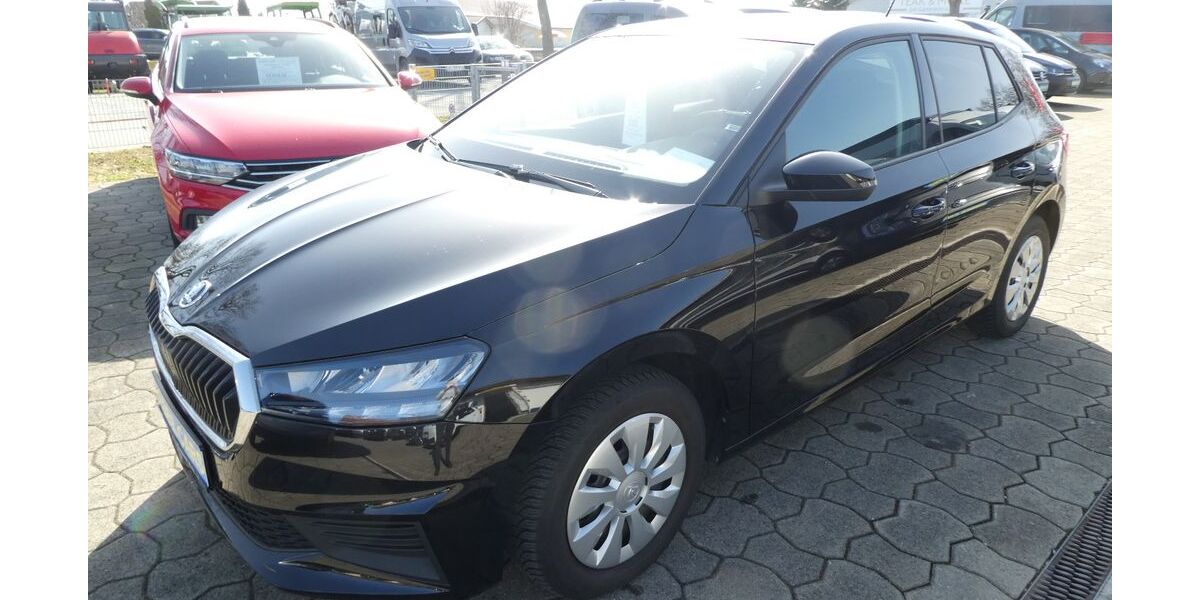 Skoda Fabia 28.511 km 15.300 &euro; Oderding 82398