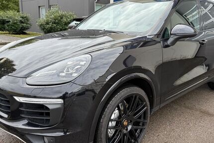 Porsche Cayenne 178.914 km 29.274 € Tiefenbronn 75233