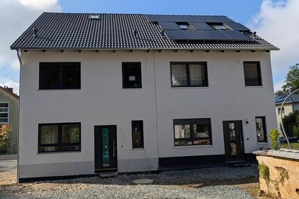 Zwei Eigentumswohnungen im Wohnpark am Theresienstein in Hof 4 zimmer