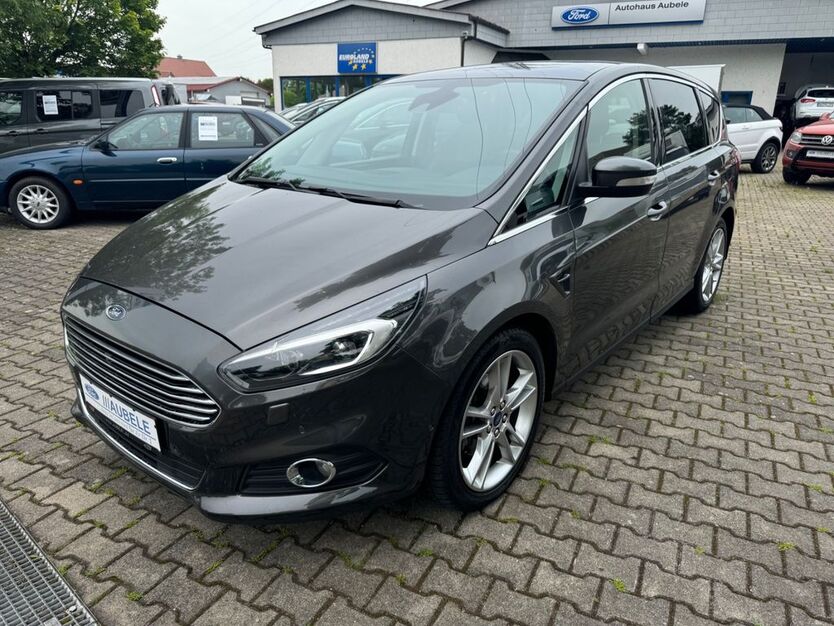 Ford S-Max 102.900 km 21.590 € Pfaffenhofen 89284