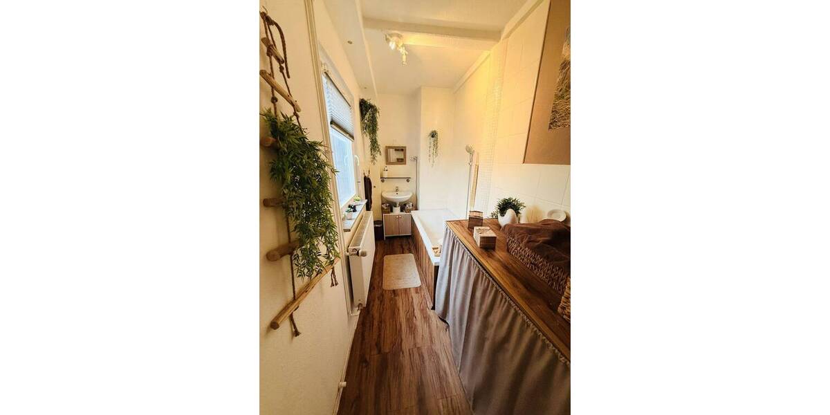 Reihenmittelhaus Northeim - 4 Zimmer, 100 m&sup2;, 120.000&euro; | Angebot:26247763