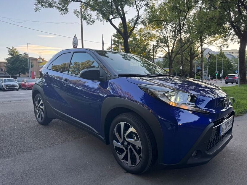 Aygo (X)