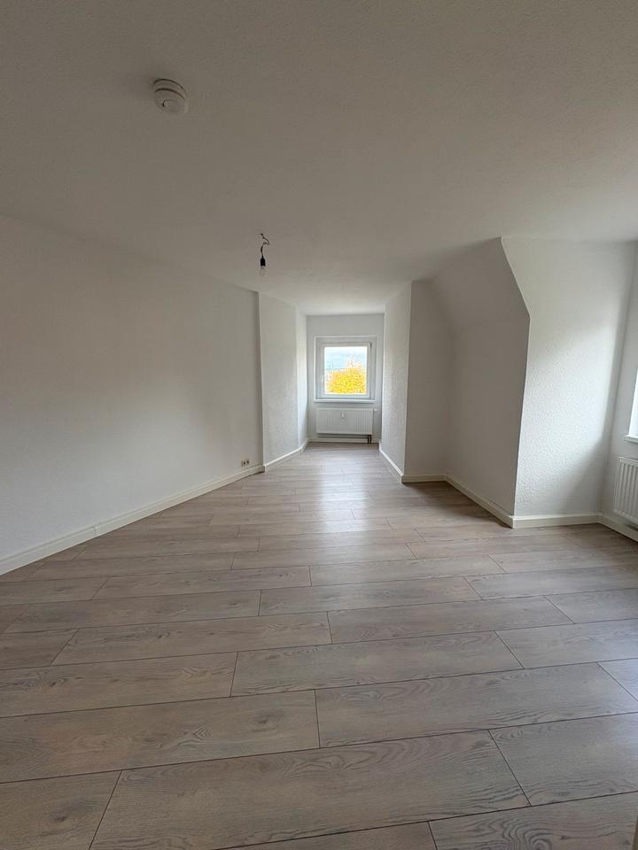 3 R. (114qm) Altbauwohnung ab sofort zu vermieten! zimmer