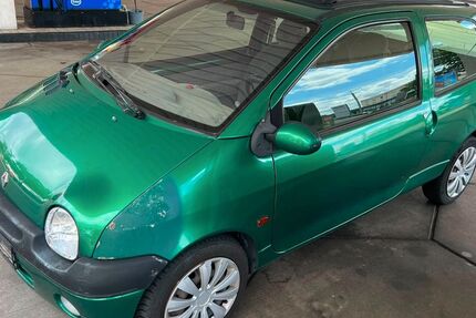 Renault Twingo 125.000 km 800 &euro; Dresden 01139