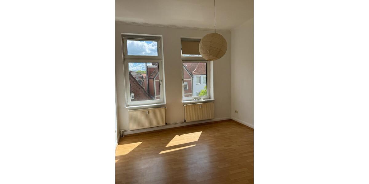 Etagenwohnung Uelzen - 2 Zimmer, 64 m&sup2;, 576&euro; | Angebot:24933797