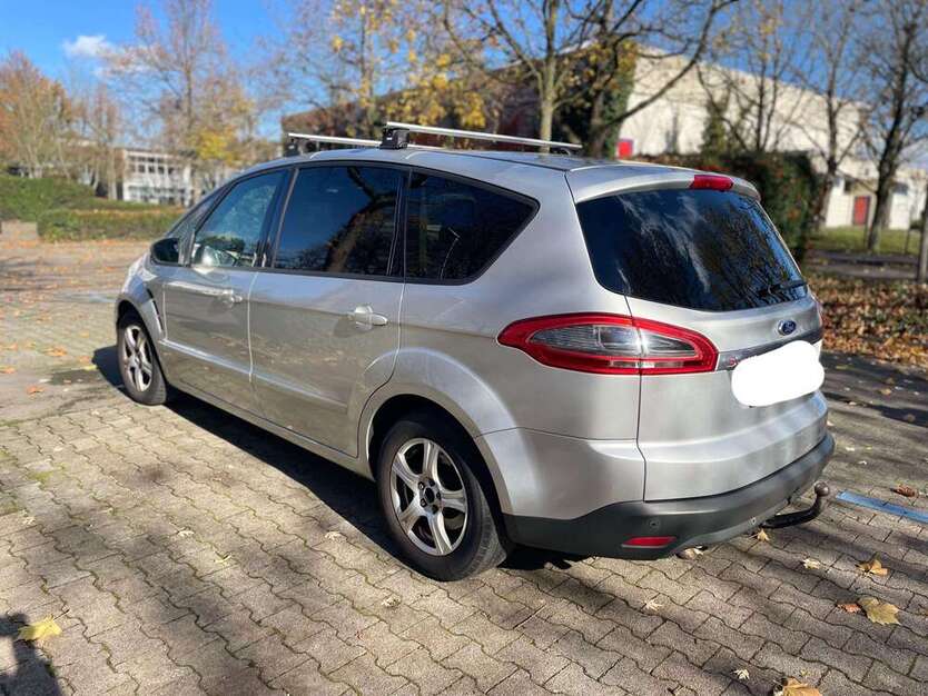 Ford S-Max 202.000 km 5.799 € Marbach 71672