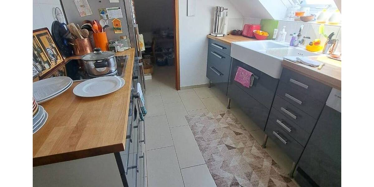 Etagenwohnung Ludwigshafen am Rhein Süd - 3 Zimmer, 85 m&sup2;, 799&euro; | Angebot:25802573