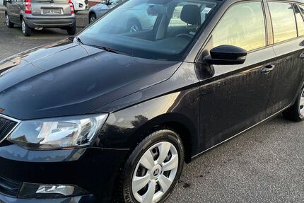 Skoda Fabia 54.000 km 10.900 &euro; Kirkel-Limbach 66459