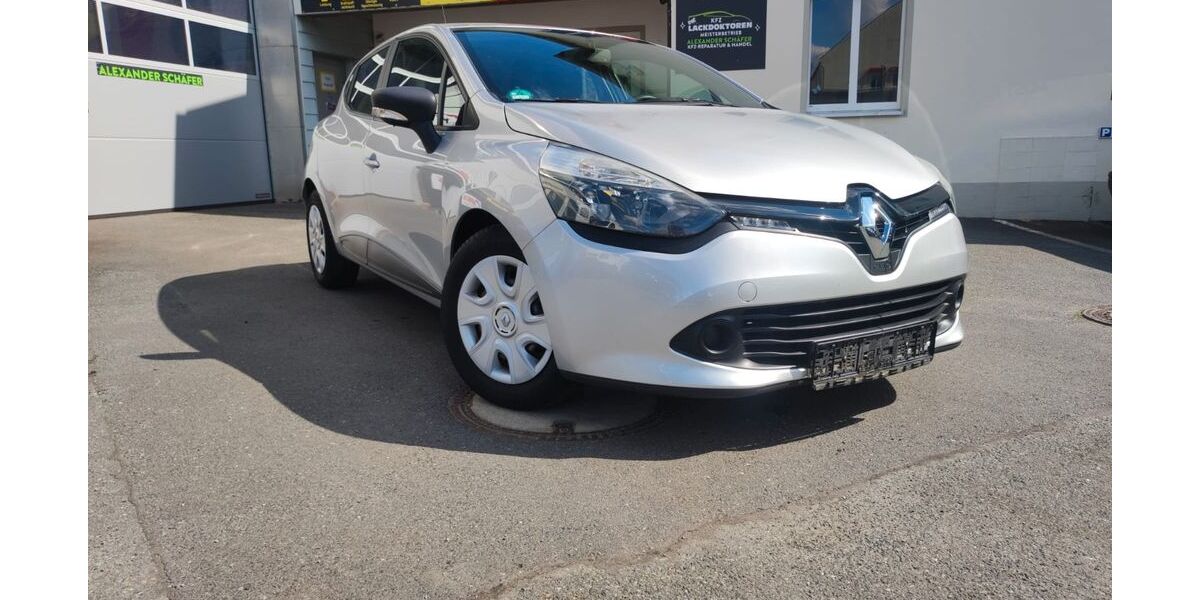 Renault Clio 33.000 km 8.499 &euro; Weidenberg 95466