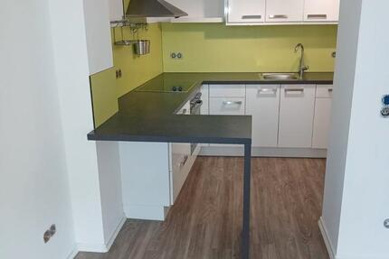 Wohnung Pößneck - 2 Zimmer, 55 m&sup2;, 490&euro; | Angebot:26530778