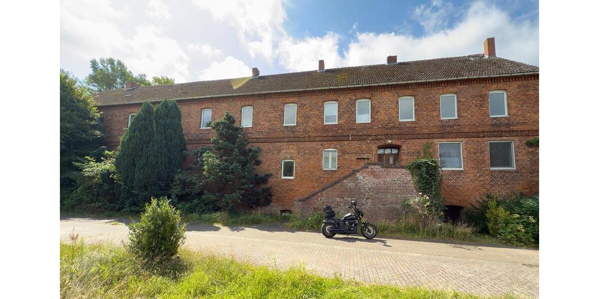 Einfamilienhaus Seehausen (Altmark) - 17 Zimmer, 518 m&sup2;, 238.500&euro; | Angebot:26824929