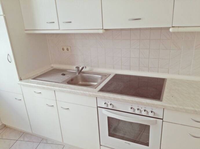 Gemütliche Ein-Zimmer-Wohnung++mit Balkon++im 1. Obergeschoss 1 zimmer