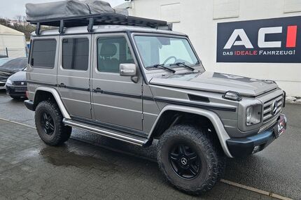 Mercedes G 320