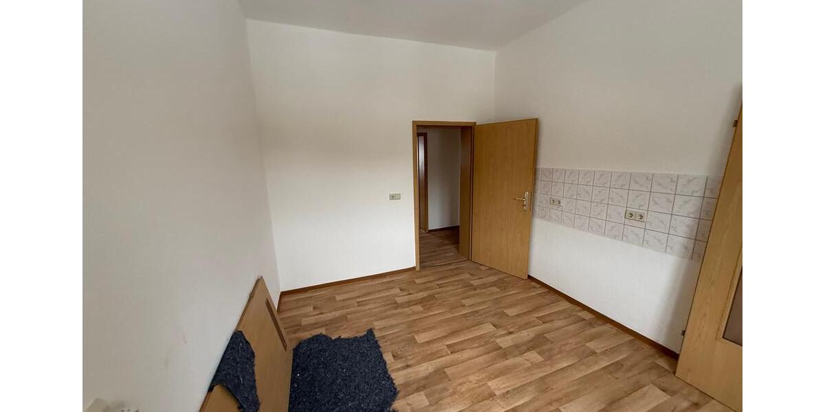 Etagenwohnung Plauen Alt Chrieschwitz - 2 Zimmer, 53 m&sup2;, 265&euro; | Angebot:26300863