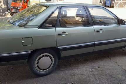 Audi 100 57.000 km 5.700 € Berlin 13585