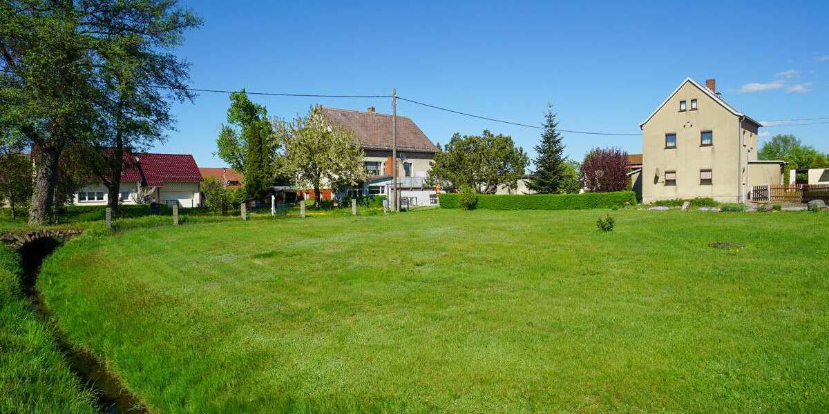 Grundstück zu verkaufen in Ebersbach 110.000 € 1767 m² zimmer