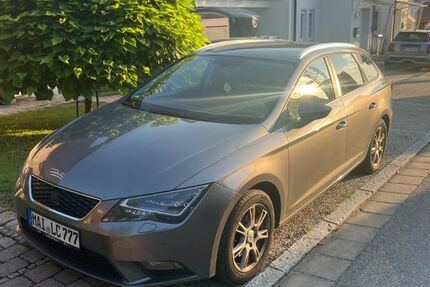 Seat Leon 219.867 km 7.300 &euro; Mainburg 84048