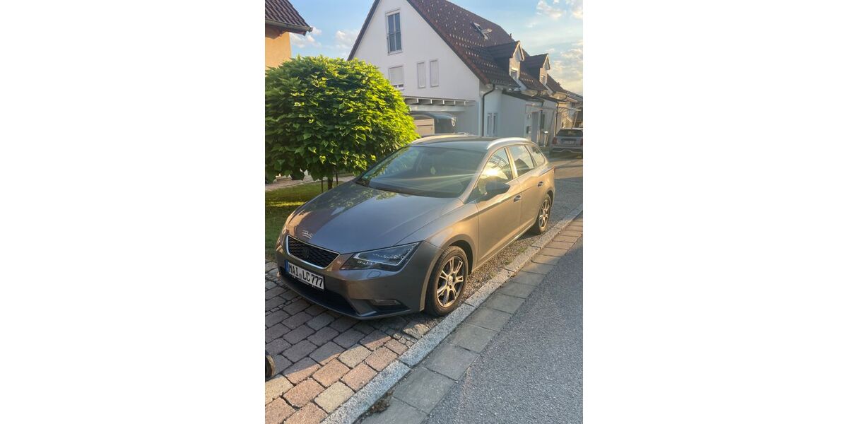 Seat Leon 219.867 km 7.300 &euro; Mainburg 84048