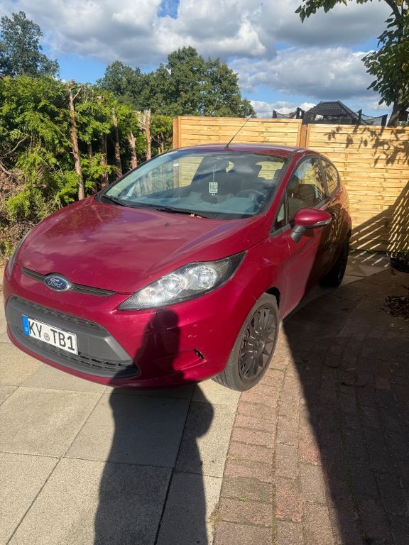 Ford Fiesta 98.719 km 3.750 € Buxtehude 21614