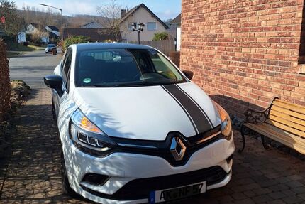 Renault Clio 71.500 km 9.700 &euro; Herdorf 57562