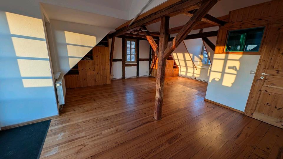 Einfamilienhaus Frankenberg (Eder) - 2 Zimmer, 94 m&sup2;, 750&euro; | Angebot:26320831