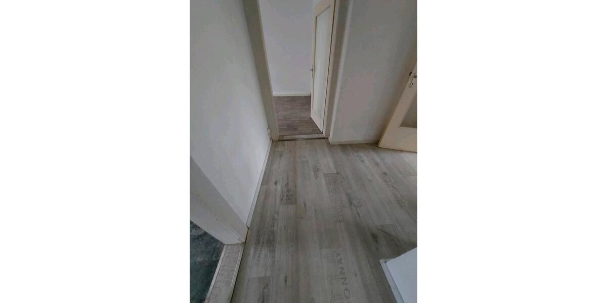 Etagenwohnung Thiersheim - 3 Zimmer, 75 m&sup2;, 650&euro; | Angebot:26273999