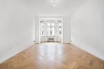 Aufwändig renovierte AltbauWohnung Kreuzberg, Lausitzer Str. 34