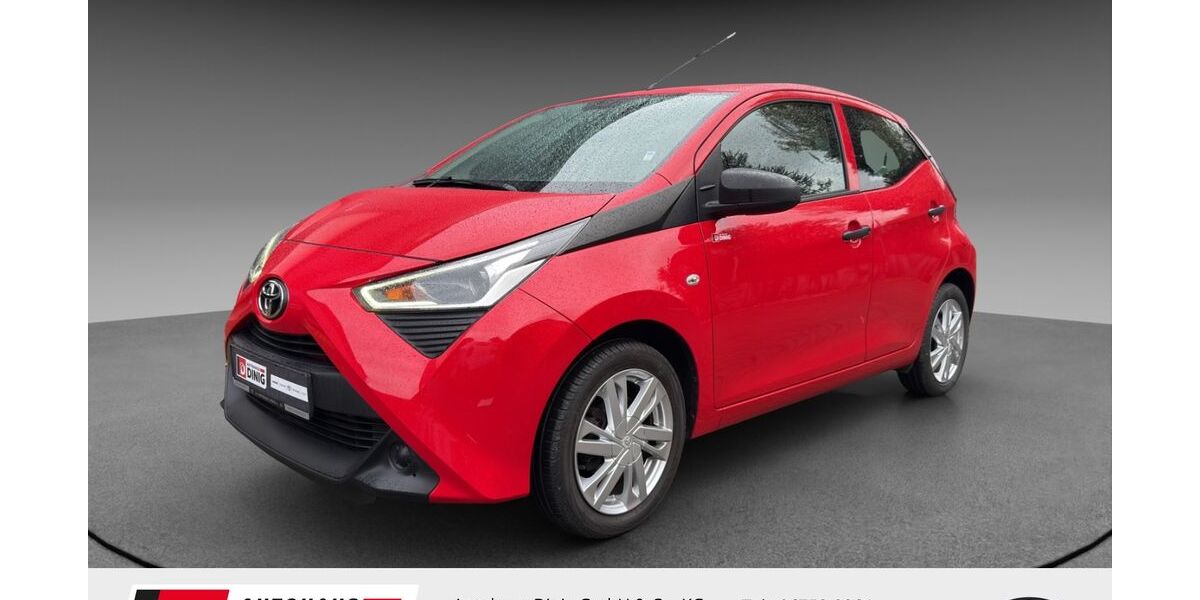 Toyota Aygo (X) 62.413 km 9.495 &euro; Hochstetten-Dhaun 55606