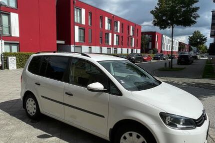 VW Touran 169.990 km 9.299 &euro; Lübeck 23562