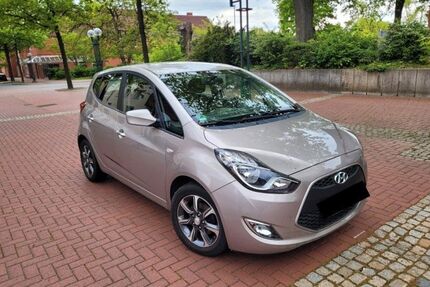 Hyundai ix20 24.909 km 14.200 &euro; Munster 29633