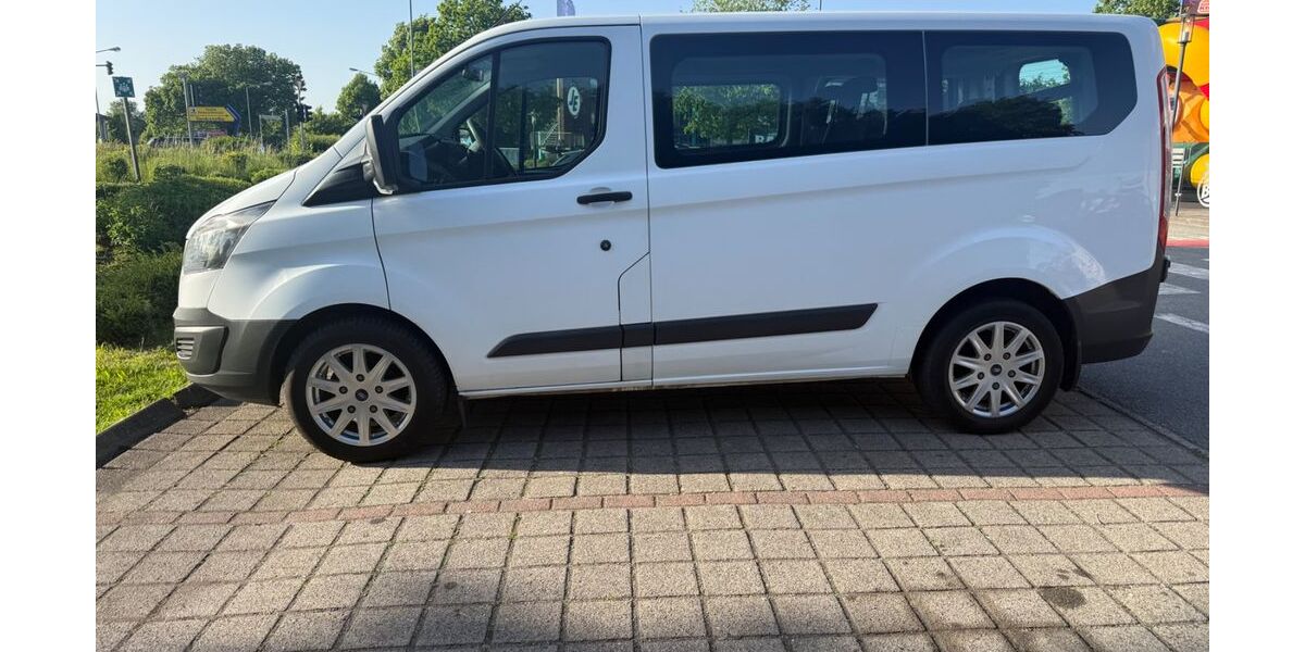 Ford Tourneo Custom 145.000 km 9.999 &euro; Flensburg 24941