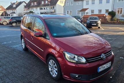 VW Touran 276.000 km 7.850 &euro; Liederbach am Taunus 65835