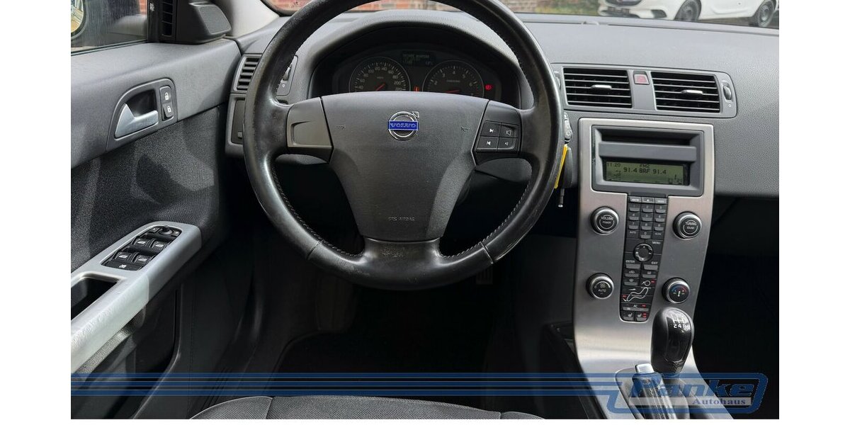 Volvo V50 1.8*Xenon*SKZ*Klima*Scheckheft*SR+WR* 306.037 km 2.200 &euro; Berlin 13187