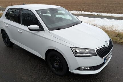Skoda Fabia 52.400 km 11.200 &euro; Edemissen 31234