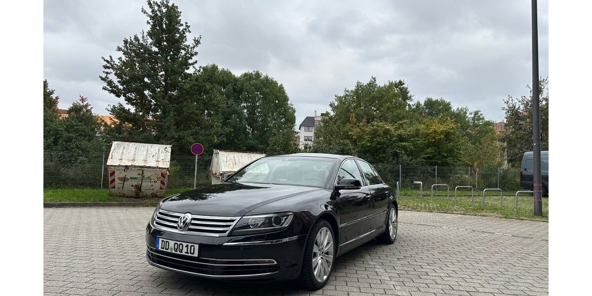 VW Phaeton 149.780 km 24.990 € Dresden 01169