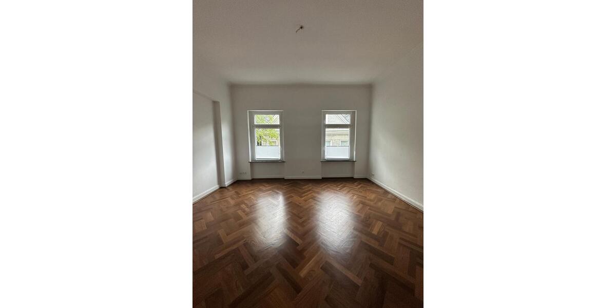 Etagenwohnung Schwelm - 3 Zimmer, 120 m&sup2;, 840&euro; | Angebot:26680350