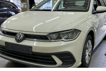 VW Polo 27.647 km 14.880 &euro; Frankfurt 60326
