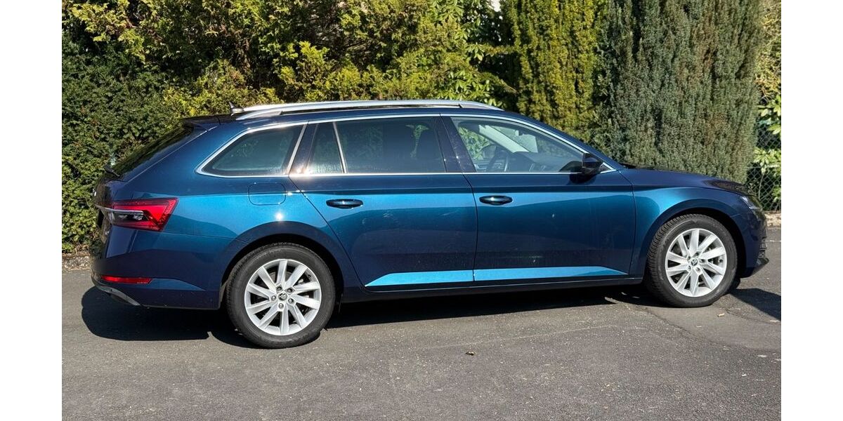 Skoda Superb 52.597 km 27.700 &euro; Kassel-Lohfelden 34253