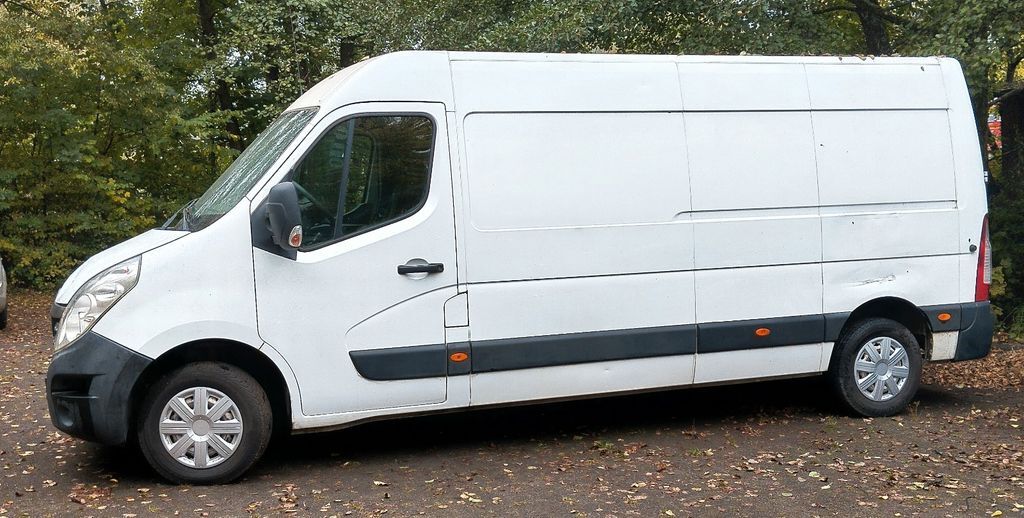 Renault Master 184.000 km 5.900 € Siegen 57074
