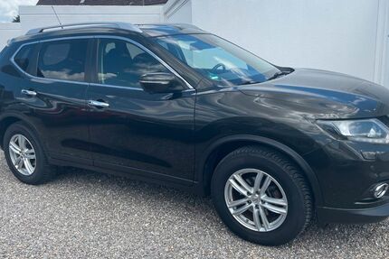 Nissan X-Trail 180.000 km 9.400 € Dürrlauingen / Ortsteil Mindelaltheim 89350