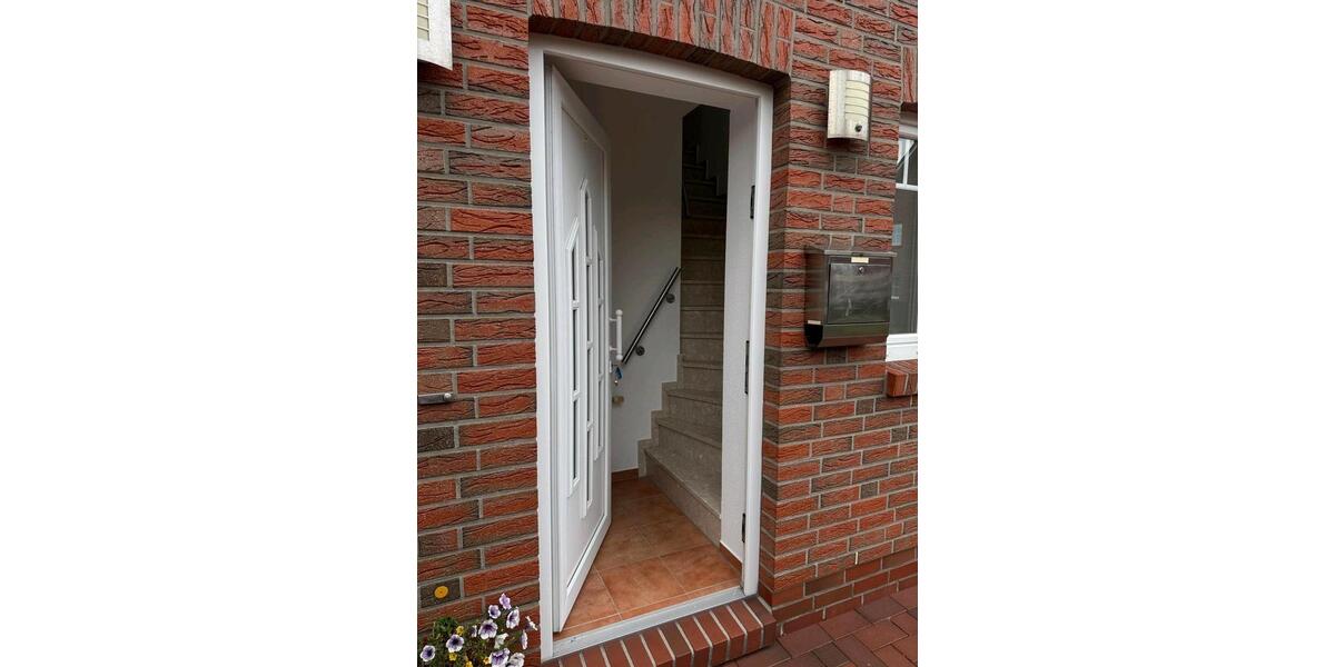 Dachgeschoßwohnung Bad Zwischenahn - 3 Zimmer, 101 m&sup2;, 1.000&euro; | Angebot:26319617