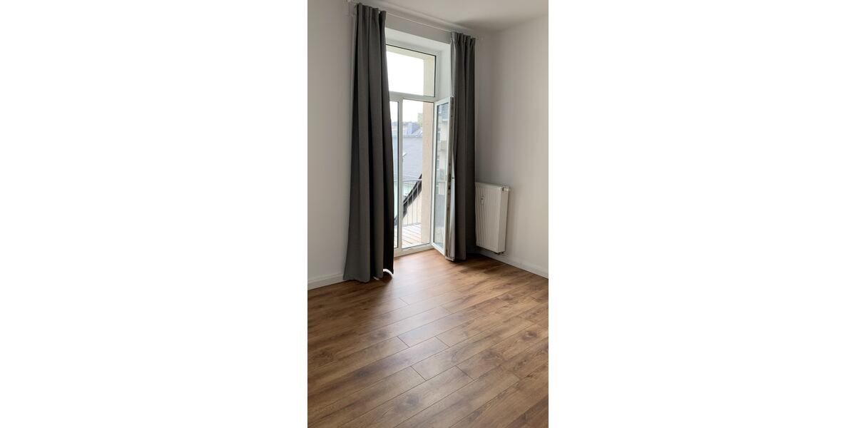 Moderne 2-Zimmer Wohnung im 2.OG mit EBK & Balkon - Etagenwohnung Mittweida | Angebot:27329901