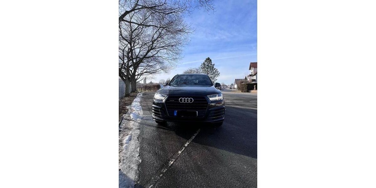 Audi Q7 177.000 km 32.250 &euro; Trossingen 78647